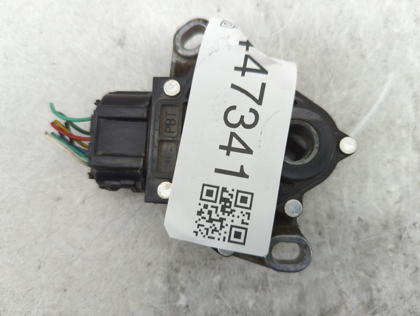 2021 Toyota Corolla Body Control Module Bcm Inner Cabin Fuse Box - Oemusedautoparts1.com