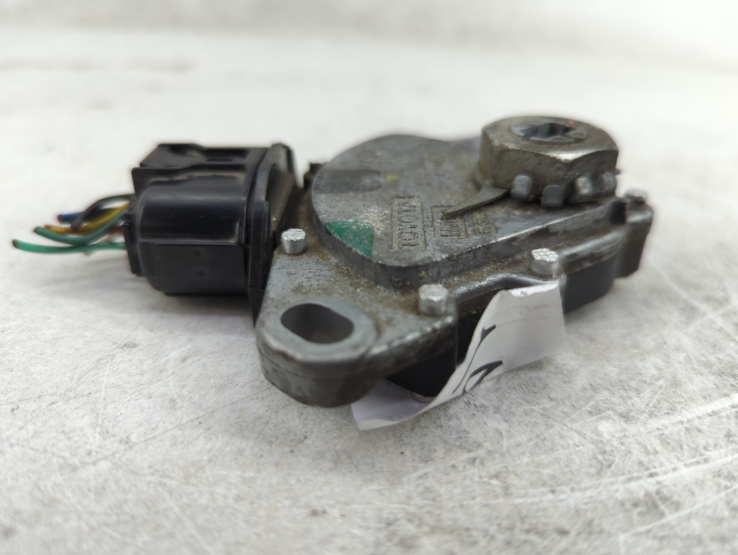 2021 Toyota Corolla Body Control Module Bcm Inner Cabin Fuse Box - Oemusedautoparts1.com
