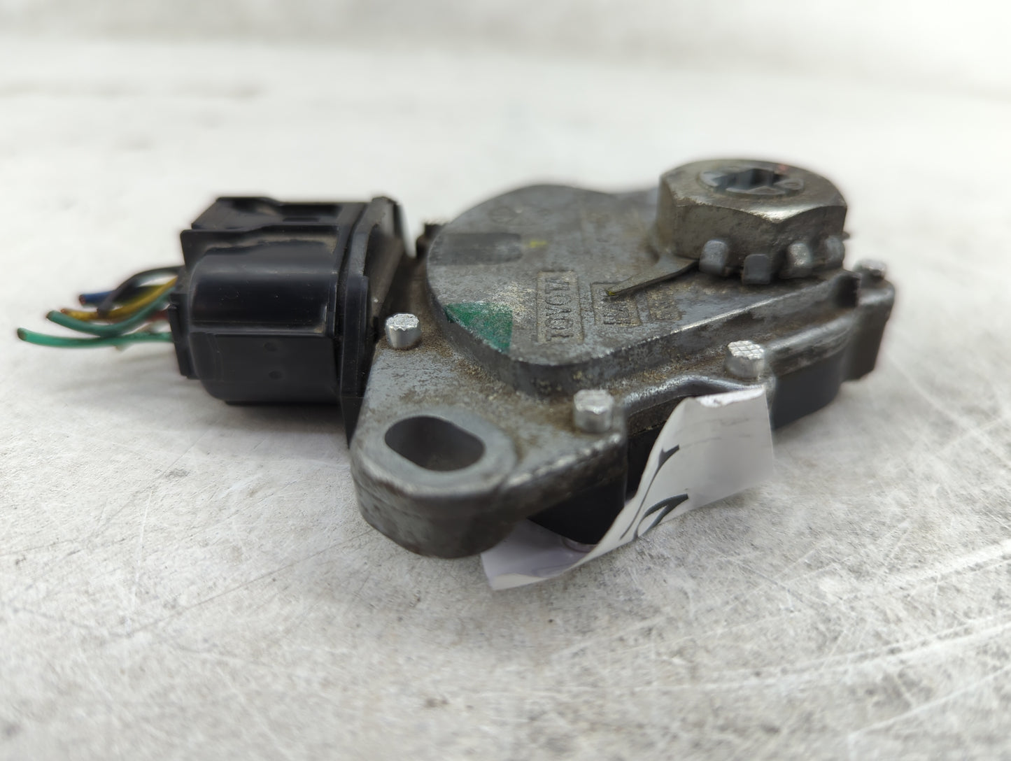 2021 Toyota Corolla Body Control Module Bcm Inner Cabin Fuse Box - Oemusedautoparts1.com