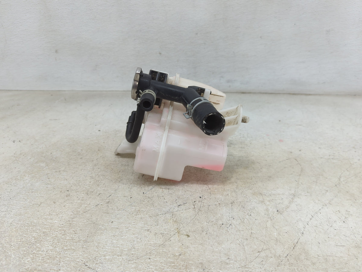 2019-2022 Toyota Corolla Radiator Coolant Overflow Expansion Tank Bottle 1460041 - Oemusedautoparts1.com