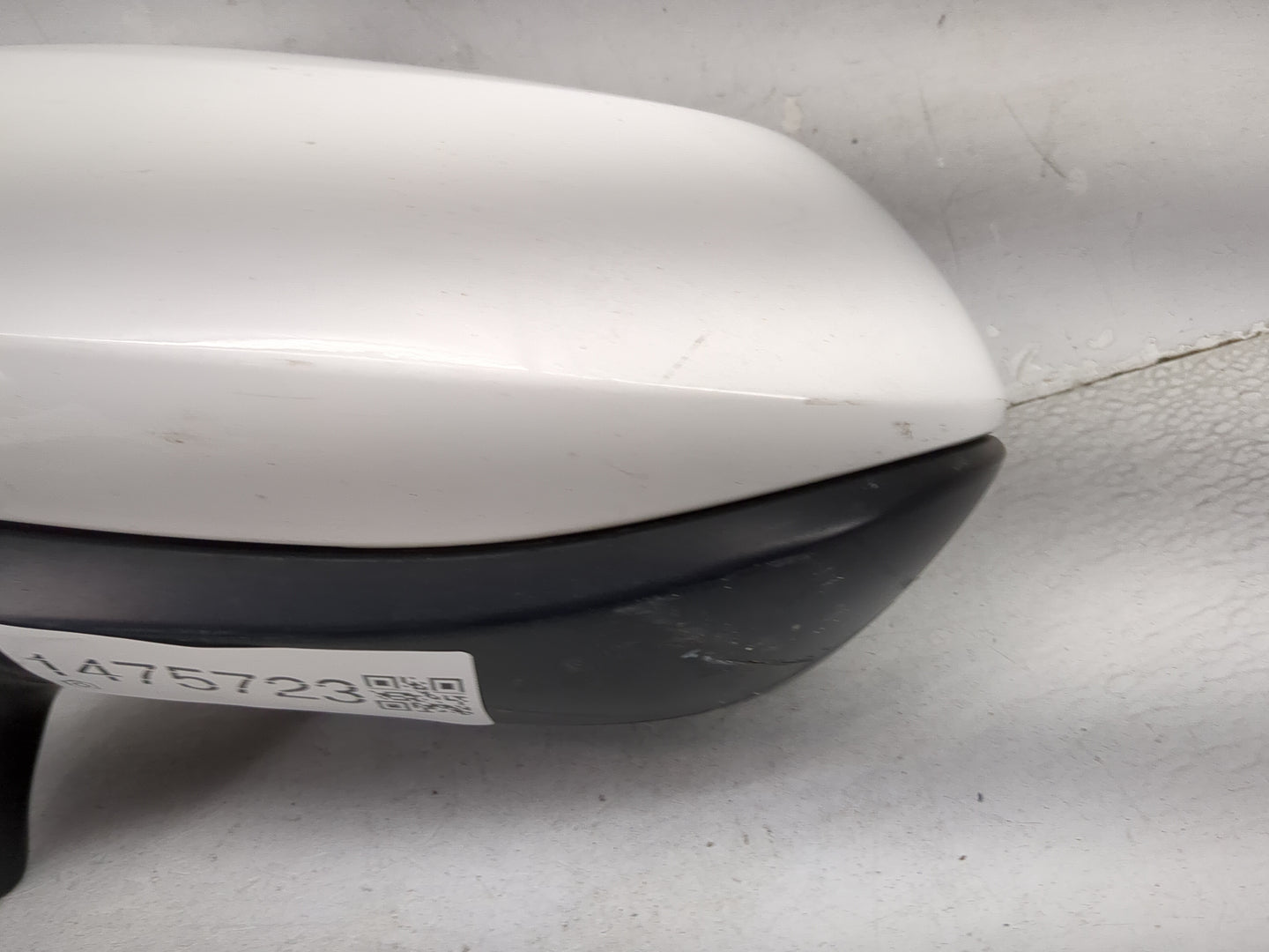2020-2022 Toyota Corolla Driver Side View Mirror - Left Door Mirror OEM Used - Oemusedautoparts1.com
