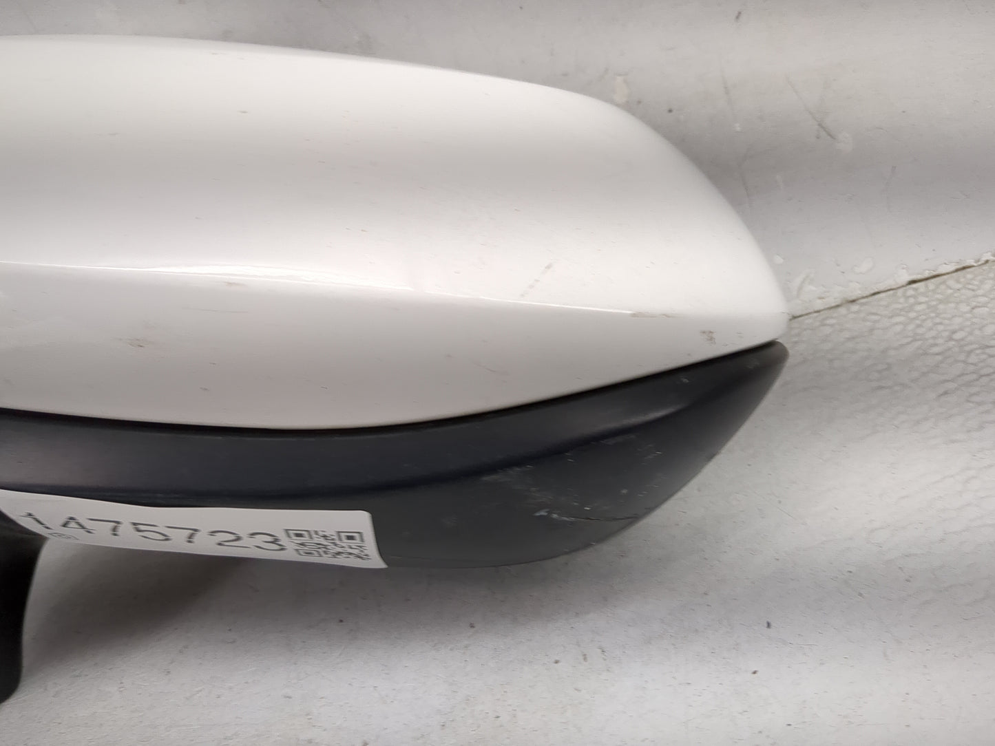 2020-2022 Toyota Corolla Driver Side View Mirror - Left Door Mirror OEM Used - Oemusedautoparts1.com