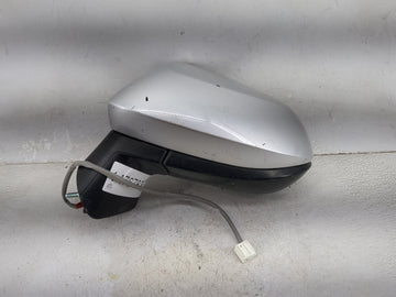 2020-2022 Toyota Corolla Passenger Side View Mirror - Right Door Mirror OEM Used - Oemusedautoparts1.com
