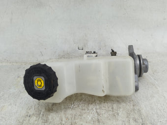 compare product 2019-2022 Toyota Corolla Brake Master Cylinder 1490407