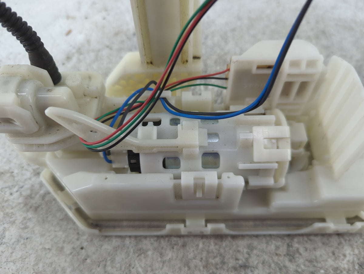 2020-2022 Toyota Corolla Electrical Gas Fuel Pump Assembly - Oemusedautoparts1.com