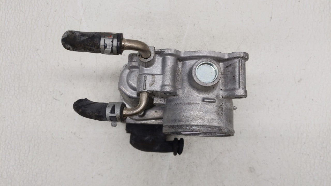 2021 Toyota Corolla Throttle Body P/N:22030-0T130 22030-37040 Fits Fits 2013 2014 OEM Used Auto Parts - Oemusedautoparts1.co