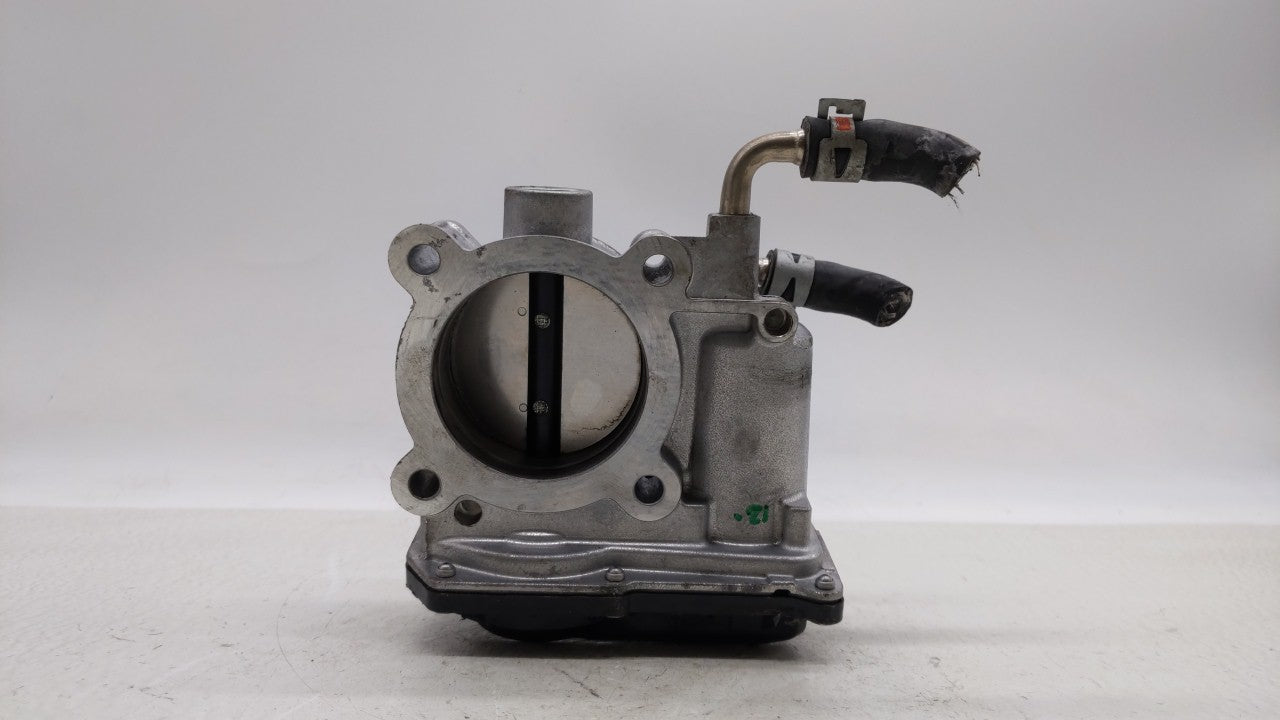 2021 Toyota Corolla Throttle Body P/N:22030-0T130 22030-37040 Fits Fits 2013 2014 OEM Used Auto Parts - Oemusedautoparts1.co