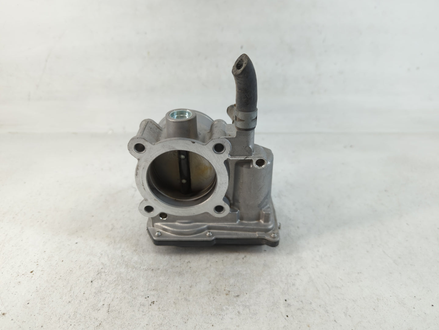 2021 Toyota Corolla Throttle Body P/N:22030-37060 Fits OEM Used Auto Parts - Oemusedautoparts1.com