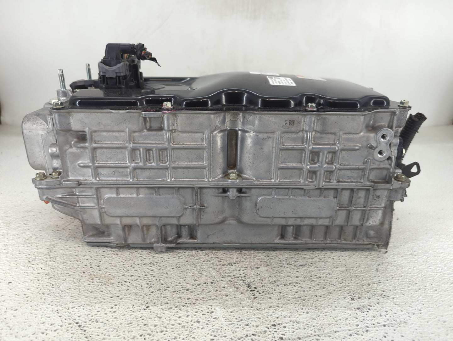 2020-2022 Toyota Highlander Hybrid DC Synergy Drive Power Inverter P/N:G92A0-48330 Fits Fits 2020 2021 2022 OEM Used Auto Pa