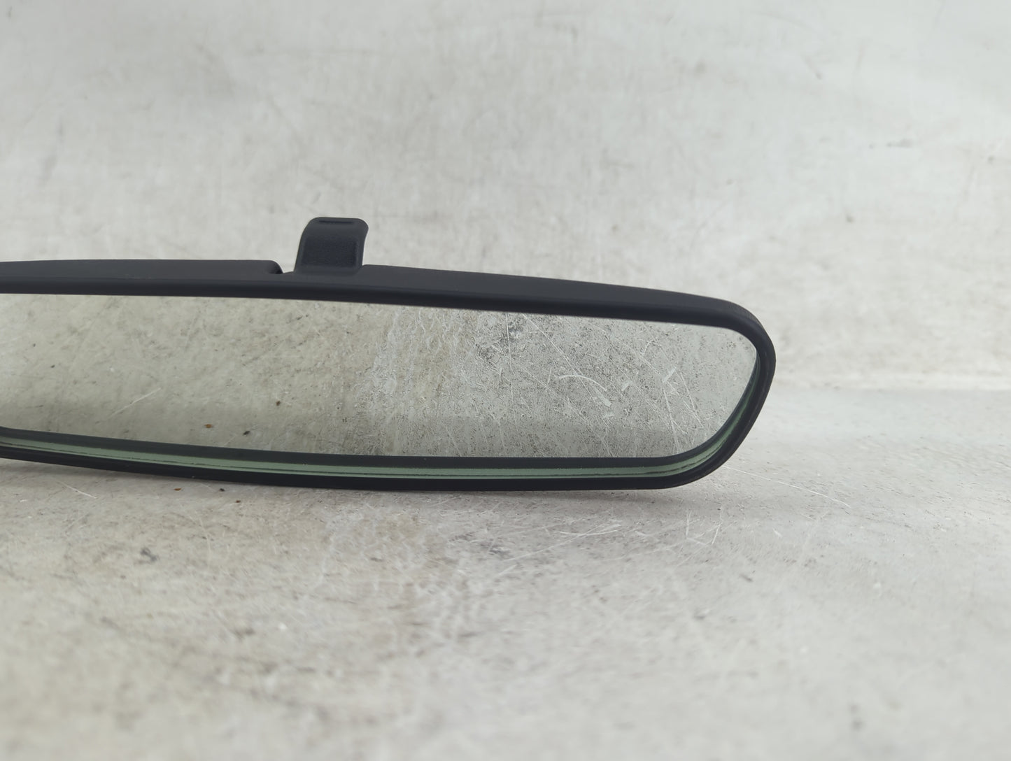 2021 Toyota Highlander Interior Rear View Mirror Replacement OEM P/N:045617 015617, 023617 Fits OEM Used Auto Parts - Oemuse