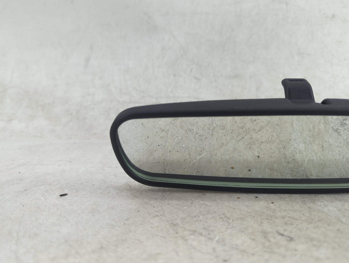 2021 Toyota Highlander Interior Rear View Mirror Replacement OEM P/N:045617 015617, 023617 Fits OEM Used Auto Parts - Oemuse