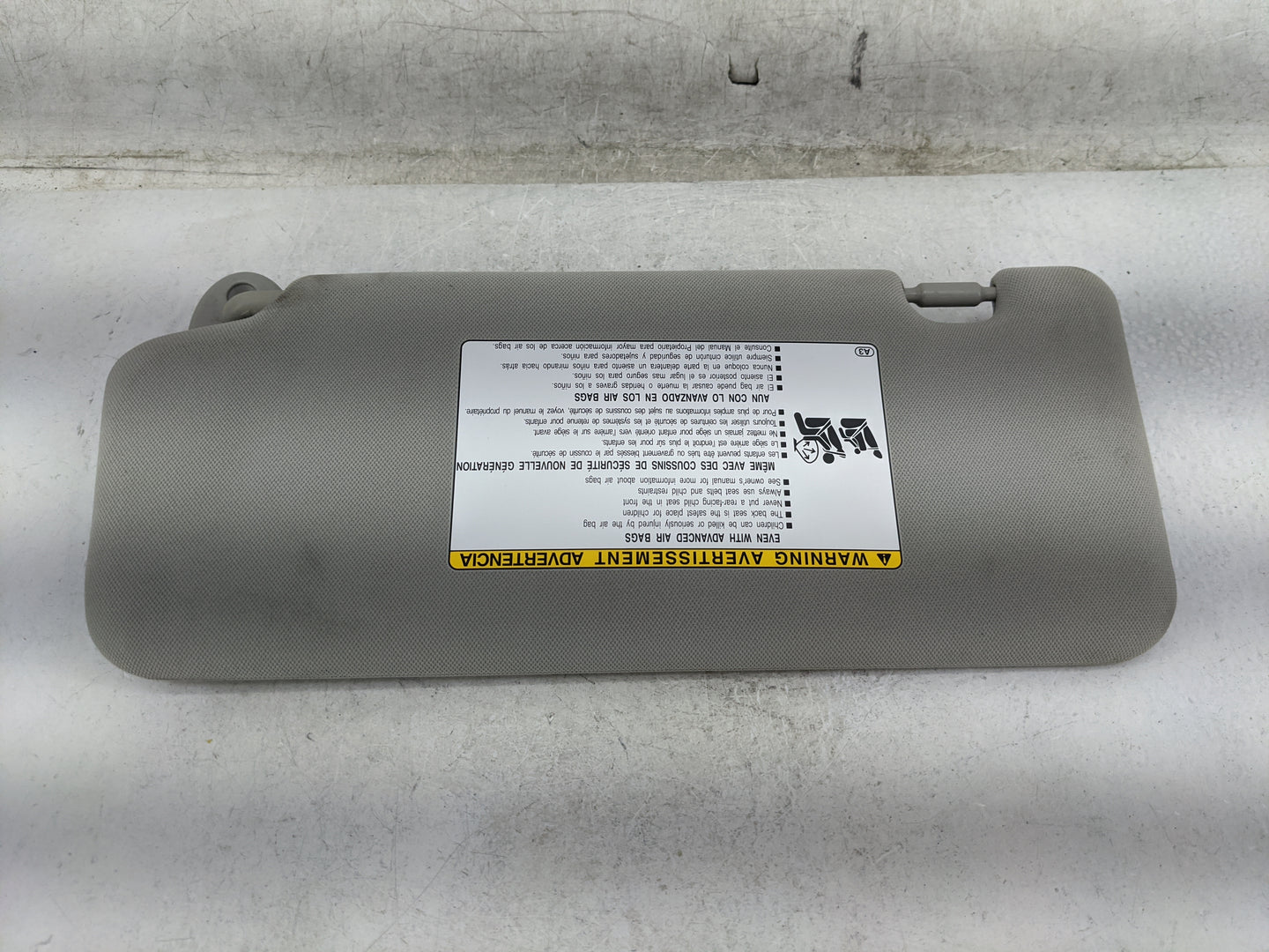 2020-2022 Toyota Highlander Sun Visor Shade Replacement Passenger Right Mirror Fits Fits 2020 2021 2022 OEM Used Auto Parts 