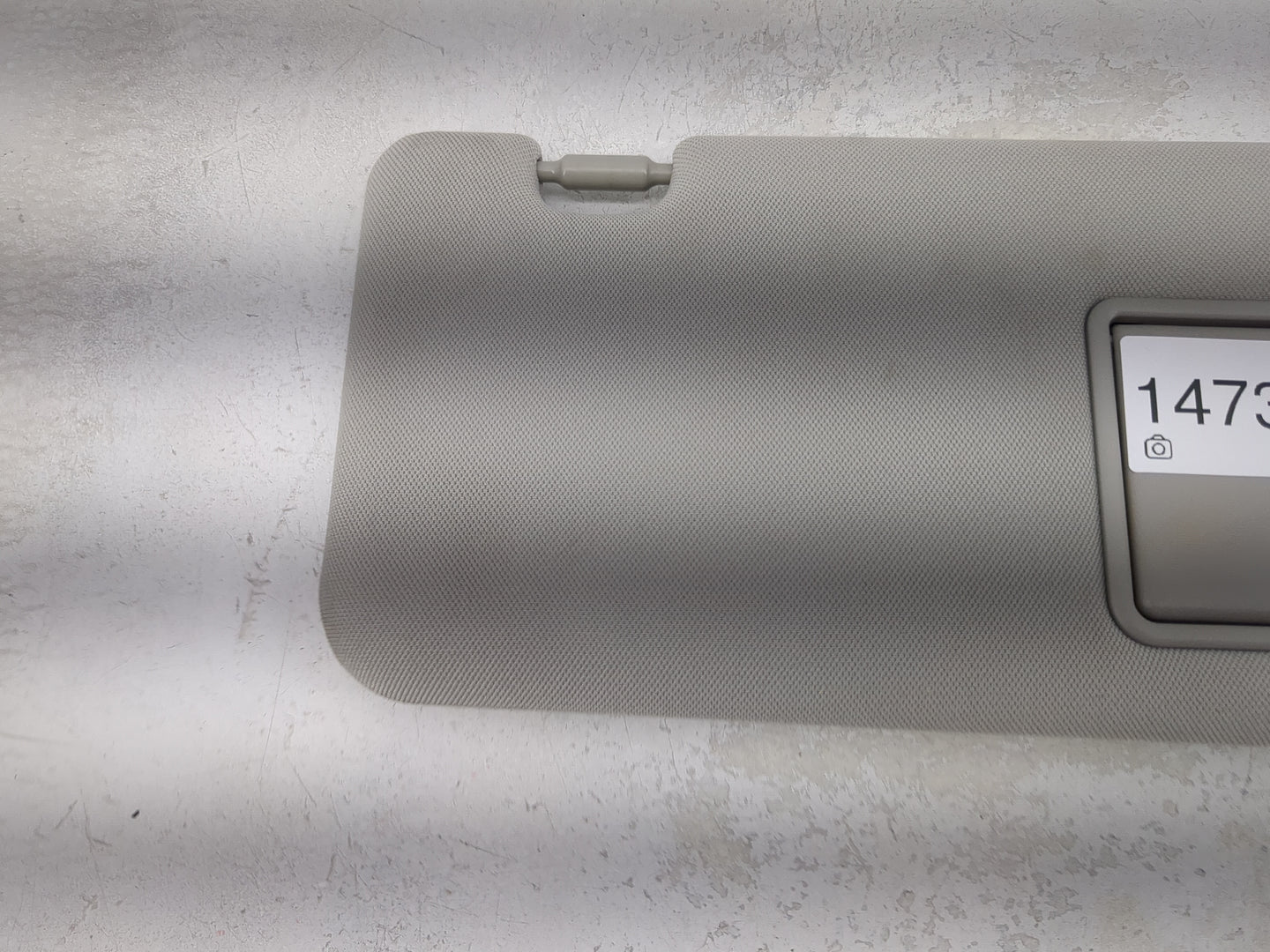 2020-2022 Toyota Highlander Sun Visor Shade Replacement Passenger Right Mirror Fits Fits 2020 2021 2022 OEM Used Auto Parts 