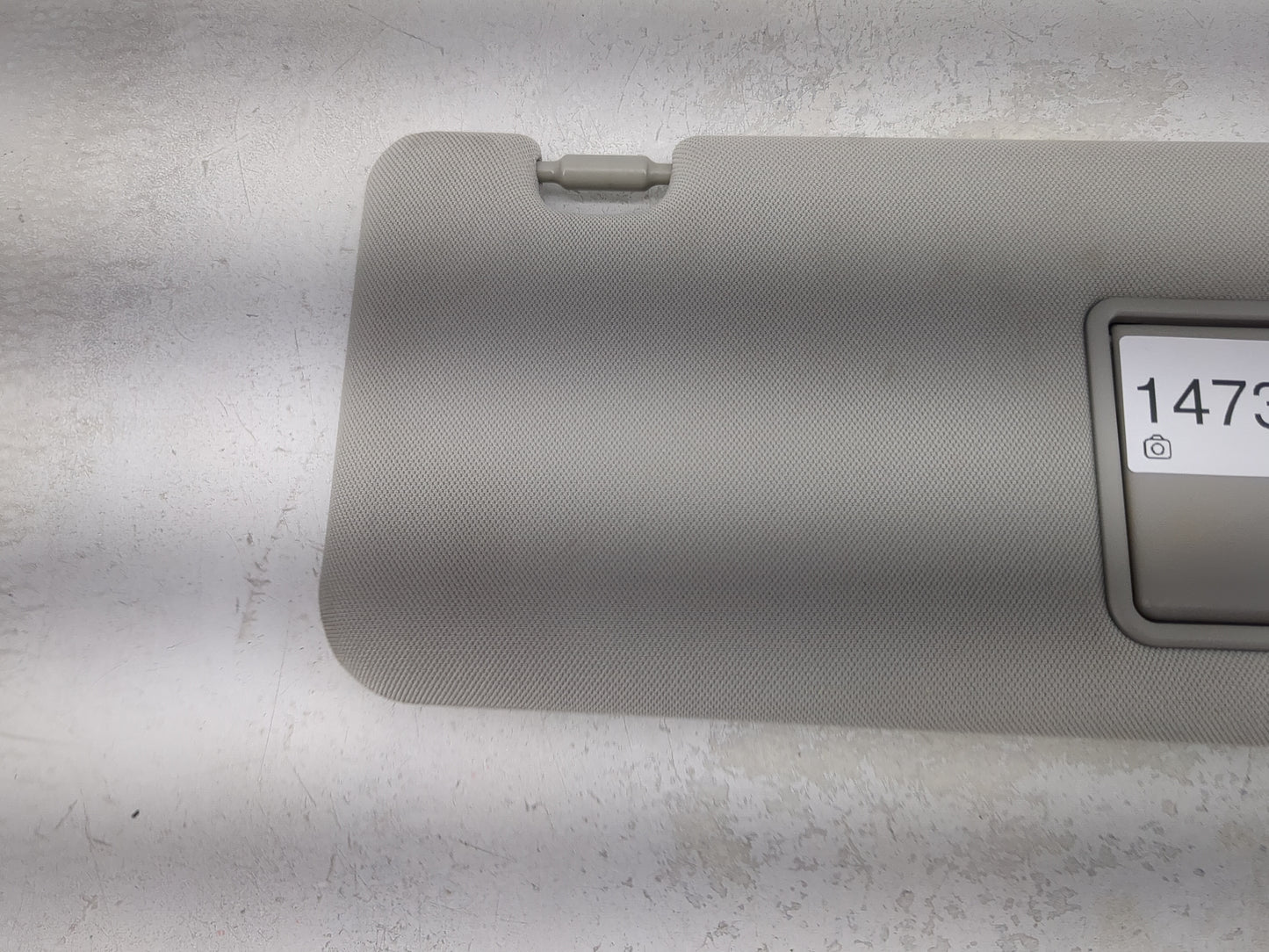 2020-2022 Toyota Highlander Sun Visor Shade Replacement Passenger Right Mirror Fits Fits 2020 2021 2022 OEM Used Auto Parts 