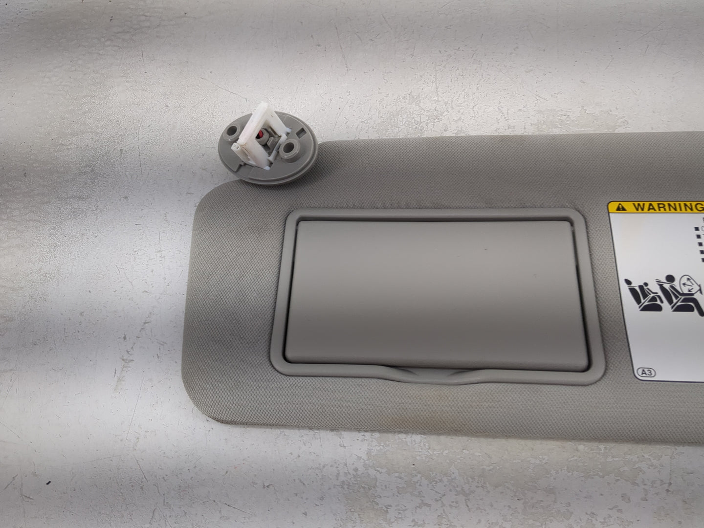 2020-2022 Toyota Highlander Sun Visor Shade Replacement Driver Left Mirror Fits Fits 2020 2021 2022 OEM Used Auto Parts - Oe
