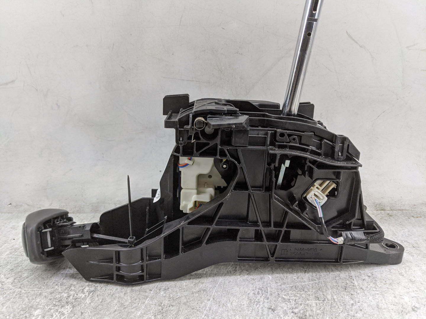 2021 Toyota Highlander Floor Console Assembly Shifter - Oemusedautoparts1.com