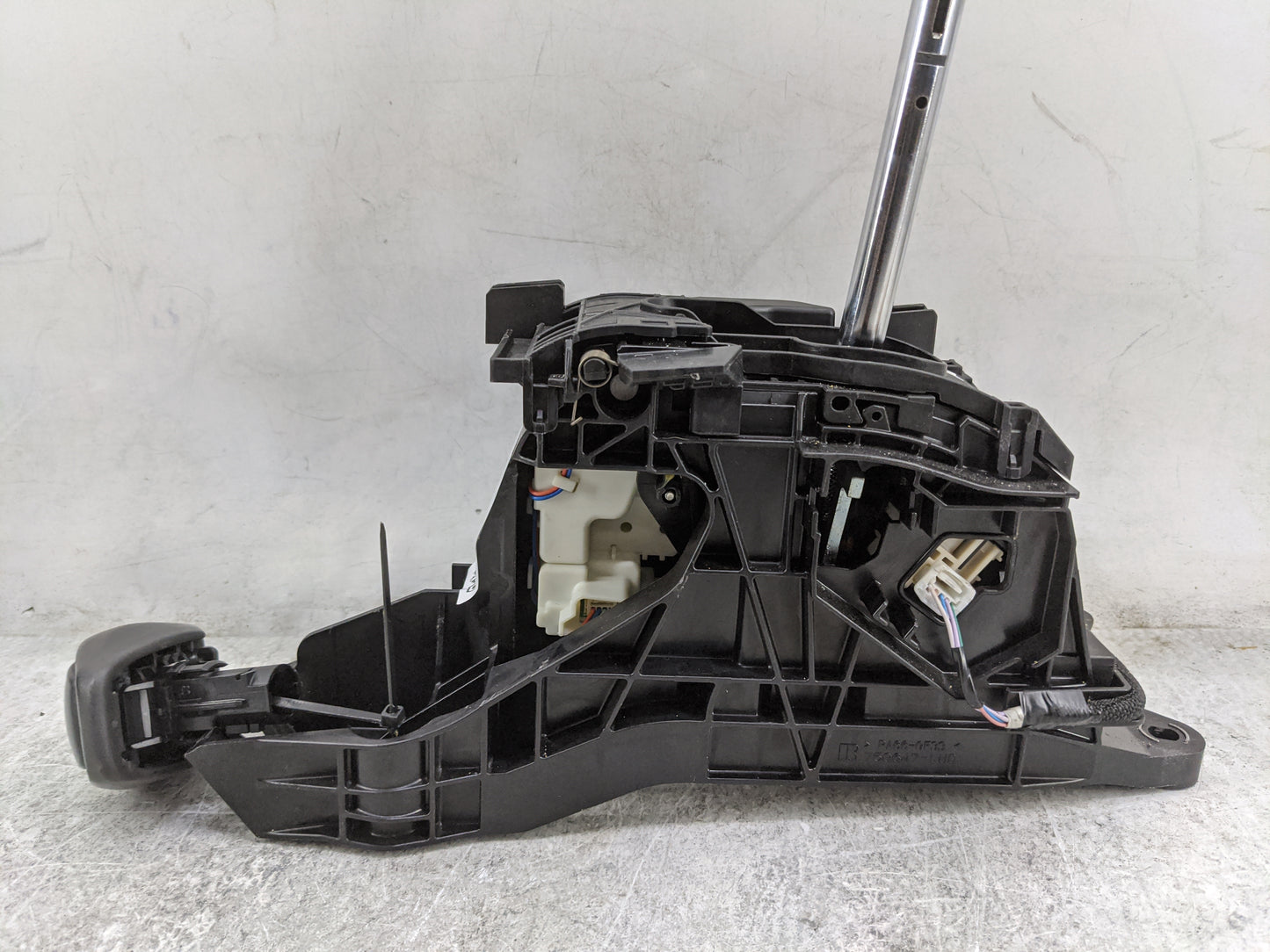 2021 Toyota Highlander Floor Console Assembly Shifter - Oemusedautoparts1.com