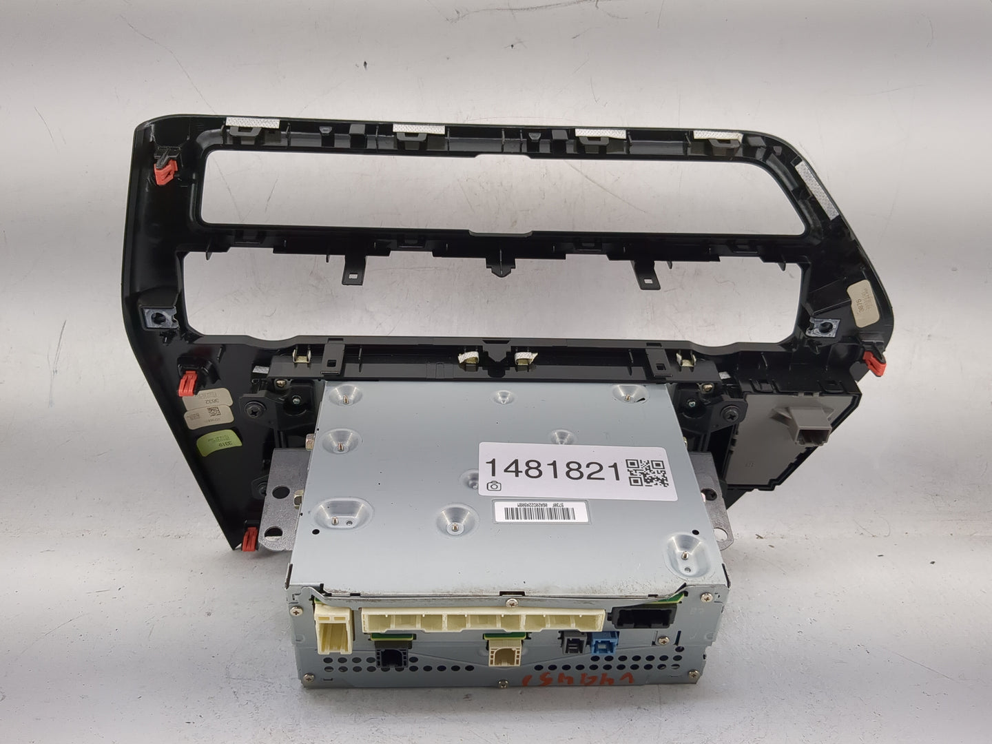 2020-2022 Toyota Highlander Radio AM FM Cd Player Receiver Replacement P/N:86140-0E340 139000-9730F101 Fits Fits 2020 2021 2