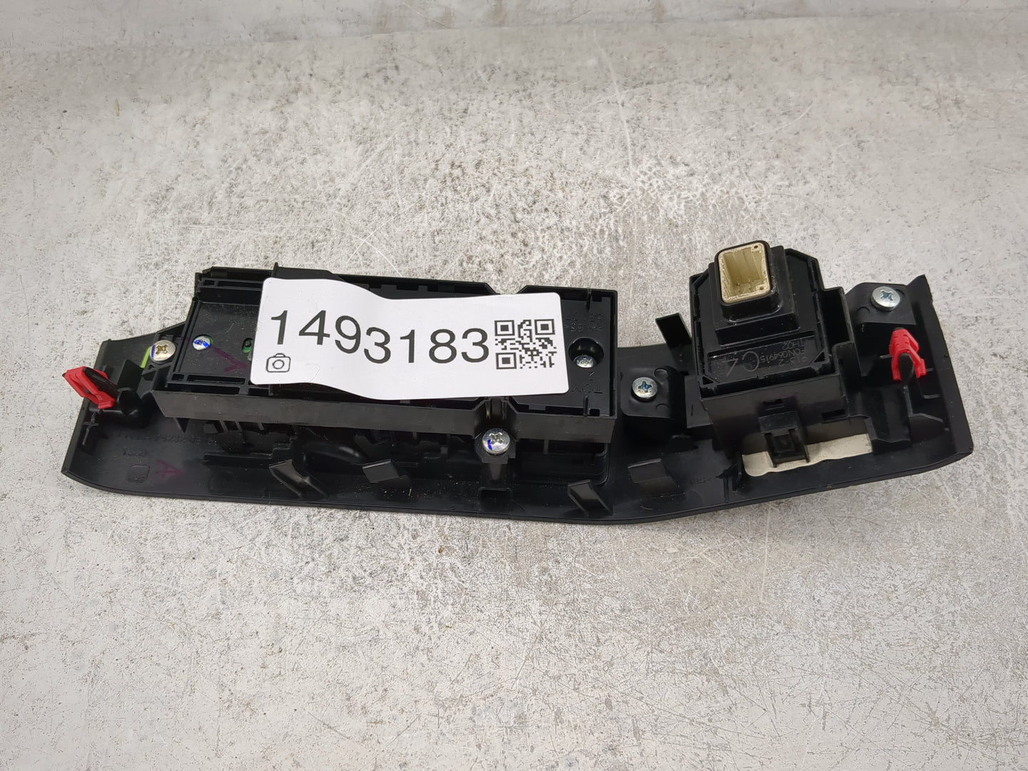 2021 Toyota Highlander Master Power Window Switch Replacement Driver Side Left P/N:74232-0E130 Fits Fits 2018 2019 2020 2022