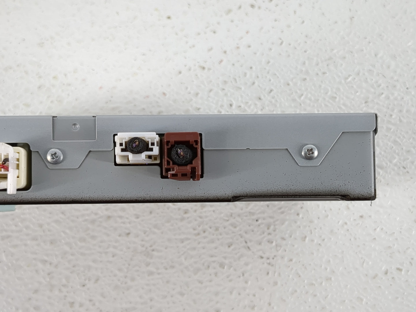 2015-2022 Toyota Prius Radio AM FM Cd Player Receiver Replacement P/N:86180-35050 Fits OEM Used Auto Parts - Oemusedautopart