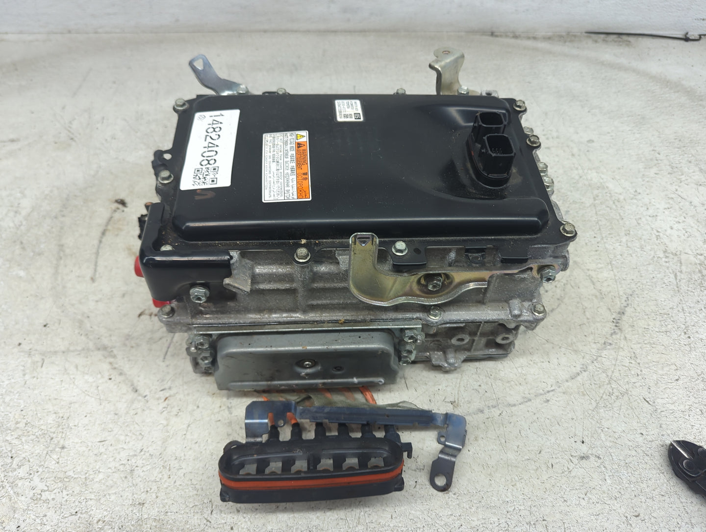 2017-2022 Toyota Prius Hybrid DC Synergy Drive Power Inverter P/N:G9200-47272 SV48667DCX321 Fits OEM Used Auto Parts - Oemus
