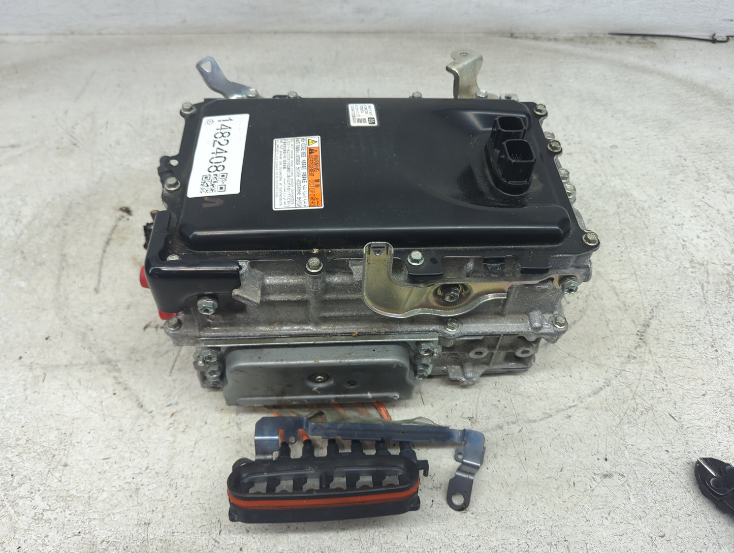 2017-2022 Toyota Prius Hybrid DC Synergy Drive Power Inverter P/N:G9200-47272 SV48667DCX321 Fits OEM Used Auto Parts - Oemus