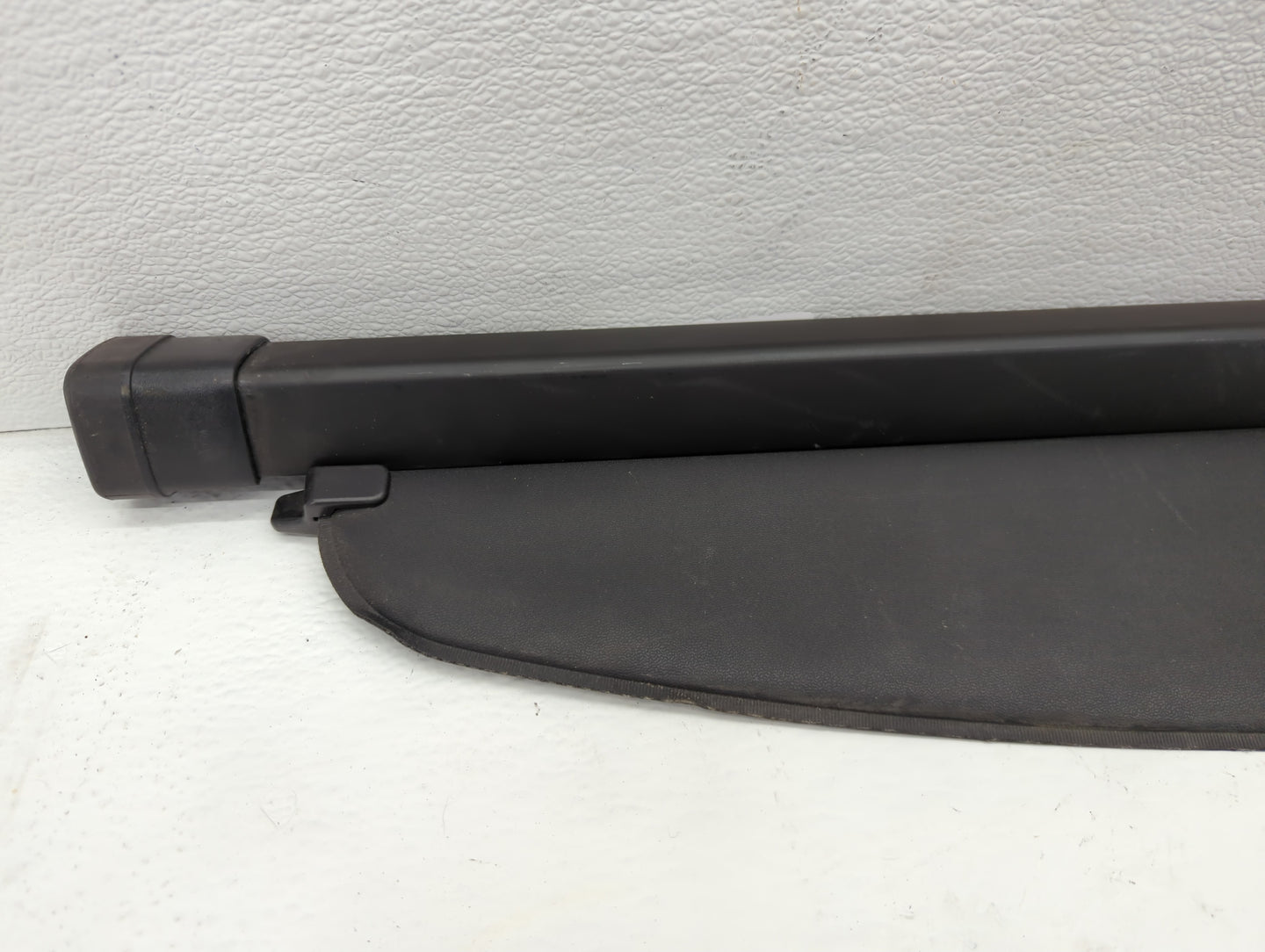2021 Toyota Rav4 Rear Cargo Cover Storage Retractable Shade - Oemusedautoparts1.com