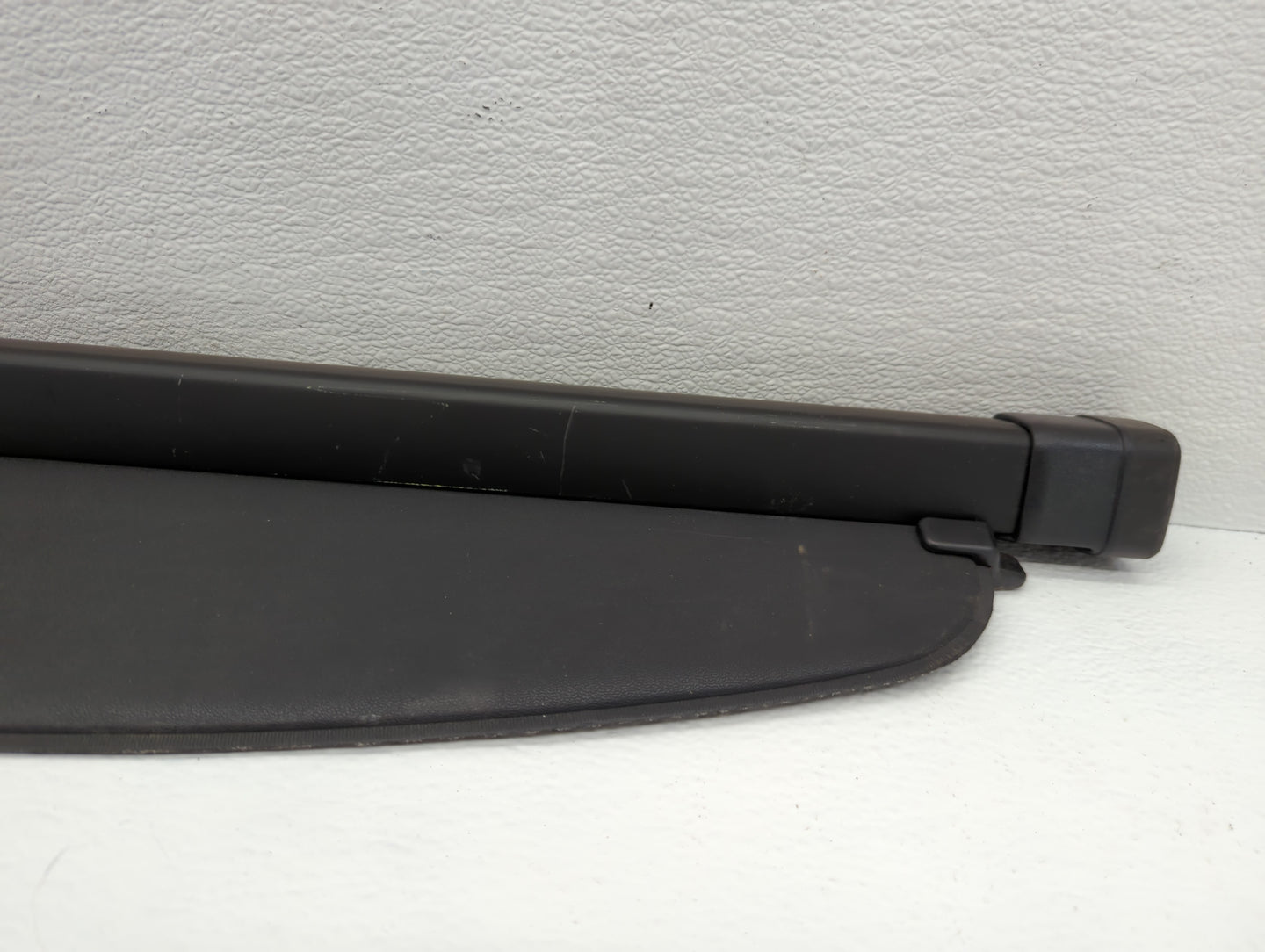 2021 Toyota Rav4 Rear Cargo Cover Storage Retractable Shade - Oemusedautoparts1.com