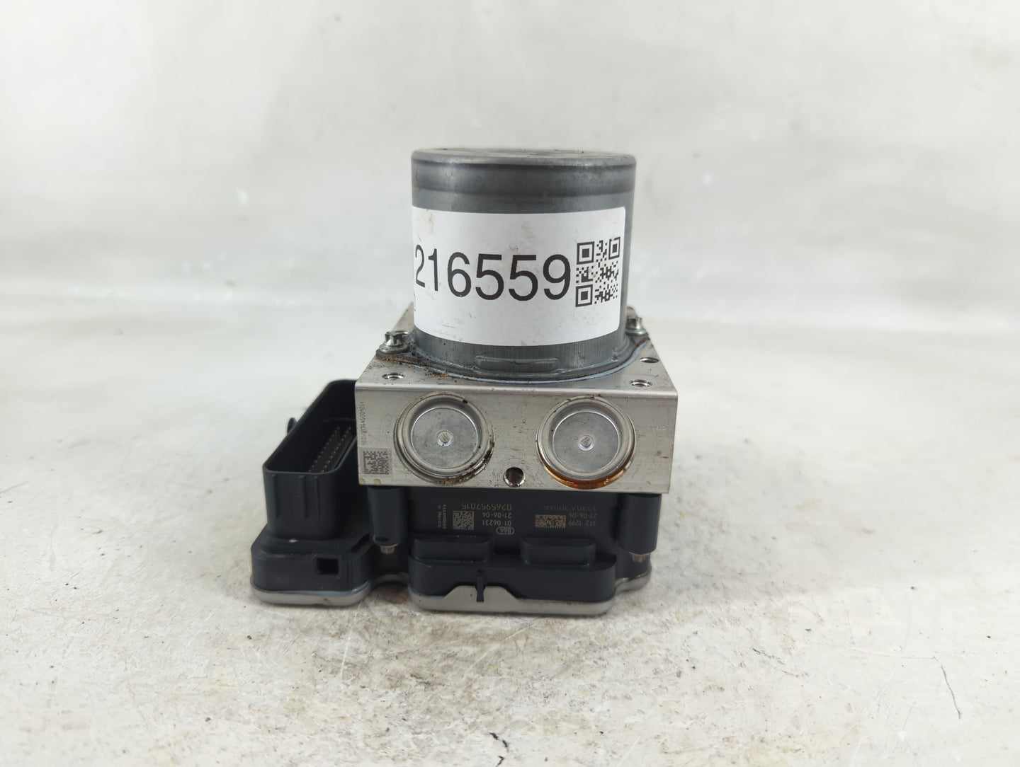2019-2021 Toyota Rav4 ABS Pump Control Module Replacement P/N:445400R240 Fits Fits 2019 2020 2021 OEM Used Auto Parts - Oemu