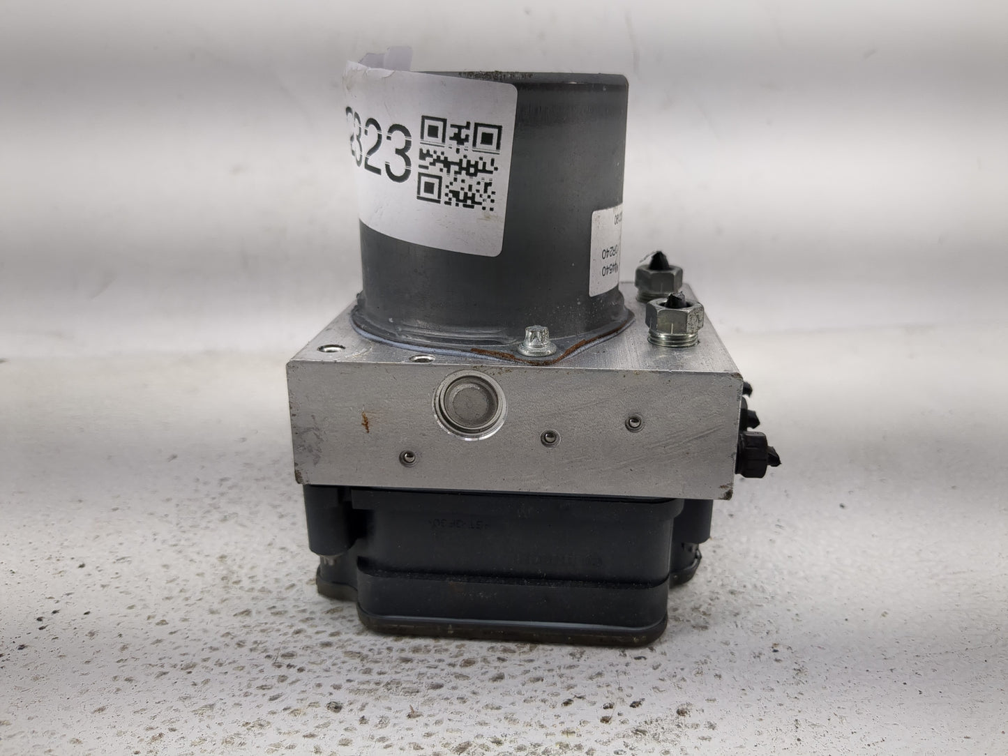 2019-2021 Toyota Rav4 ABS Pump Control Module Replacement P/N:44540 0R240 Fits Fits 2019 2020 2021 OEM Used Auto Parts - Oem