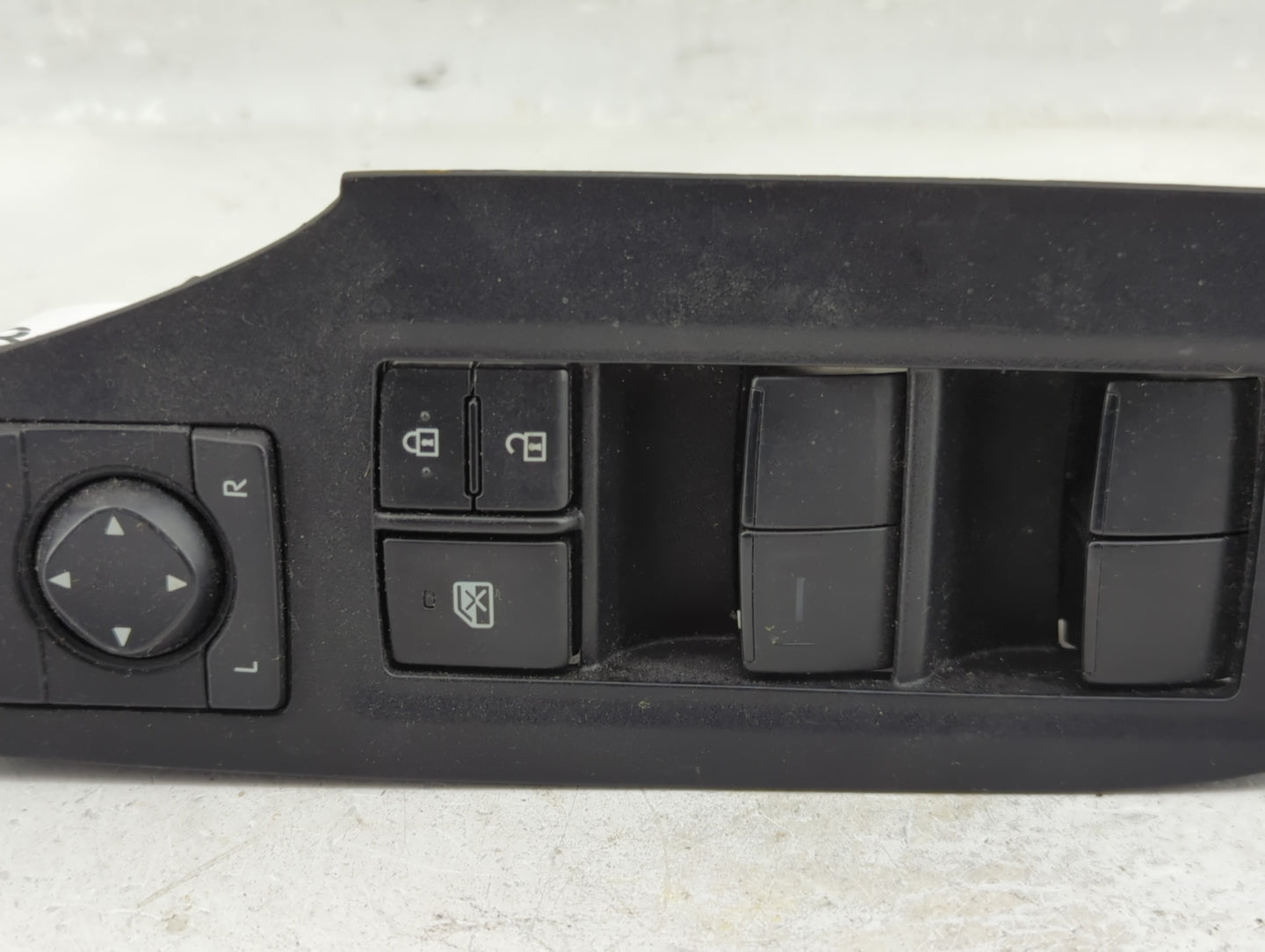 2021 Toyota Rav4 Master Power Window Switch Replacement Driver Side Left P/N:84040-0R040 Fits Fits 2018 2019 2020 2022 OEM U
