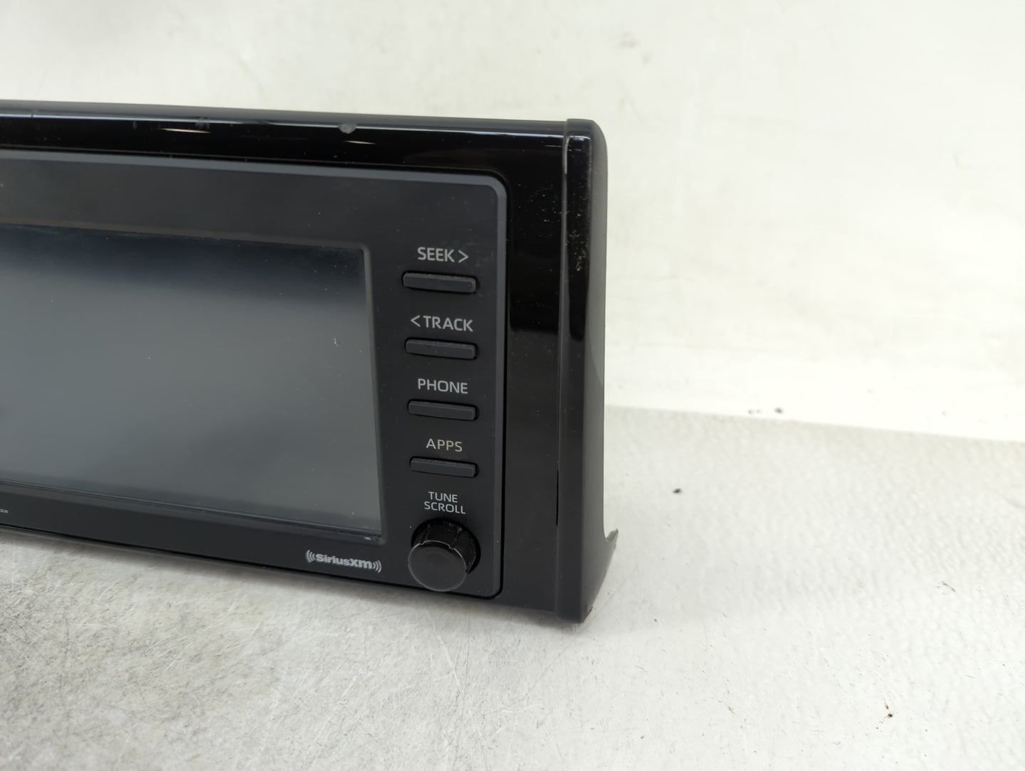 2019-2021 Toyota Rav4 Radio AM FM Cd Player Receiver Replacement P/N:86140-0R350 Fits Fits 2019 2020 2021 OEM Used Auto Part