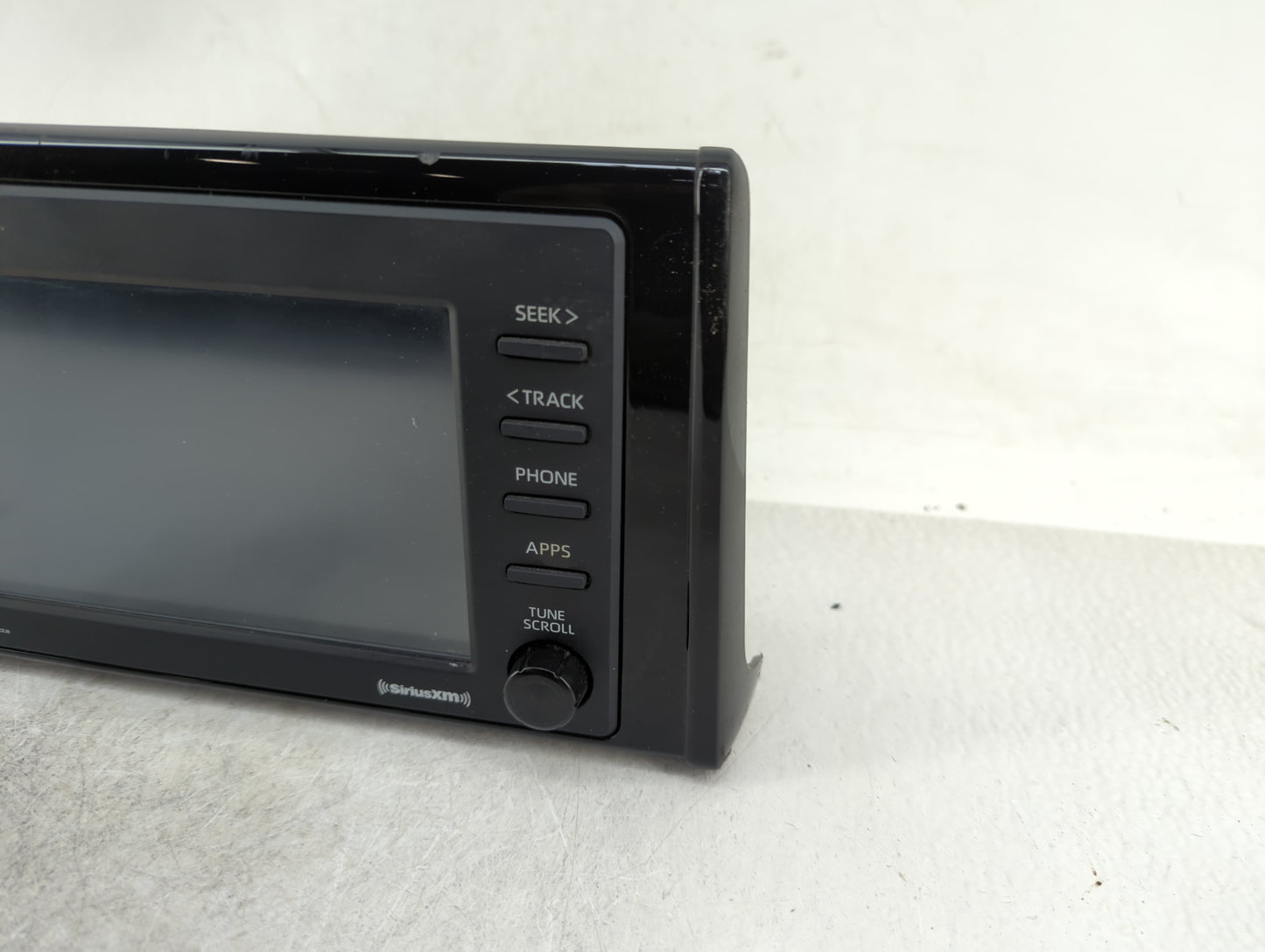 2019-2021 Toyota Rav4 Radio AM FM Cd Player Receiver Replacement P/N:86140-0R350 Fits Fits 2019 2020 2021 OEM Used Auto Part