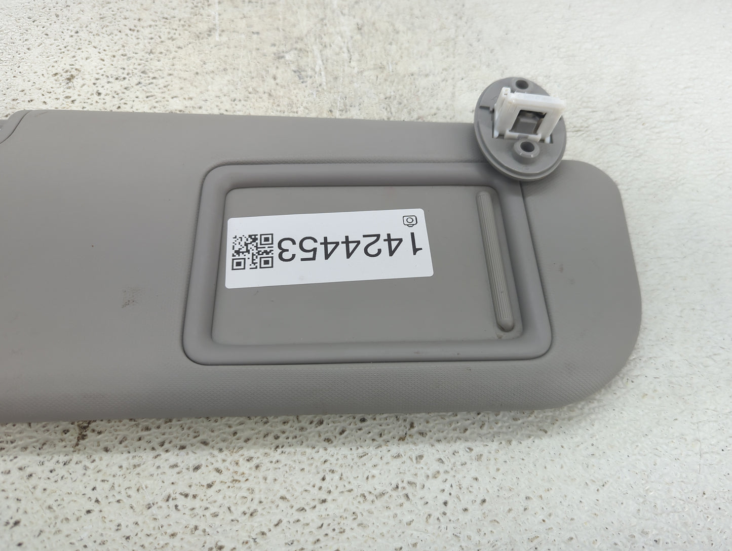 2019-2022 Toyota Rav4 Sun Visor Shade Replacement Passenger Right Mirror Fits Fits 2019 2020 2021 2022 OEM Used Auto Parts -