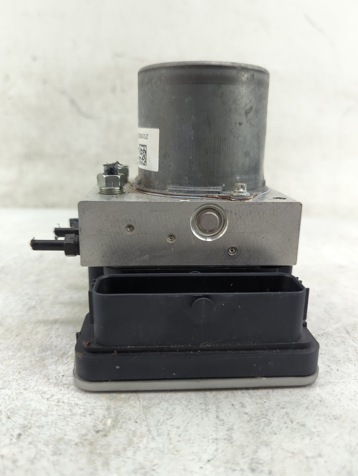 2019-2021 Toyota Rav4 ABS Pump Control Module Replacement P/N:3330A20065 0265957015, 0265294135 Fits Fits 2019 2020 2021 OEM