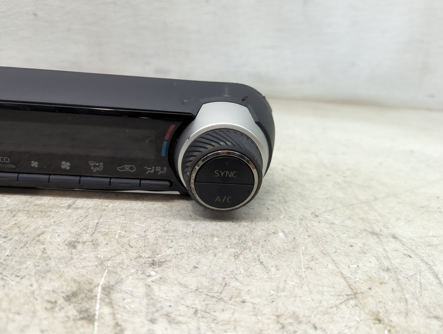 2019-2022 Toyota Rav4 Climate Control Module Temperature AC/Heater Replacement P/N:75K863-0210 55900-0R160 Fits OEM Used Aut