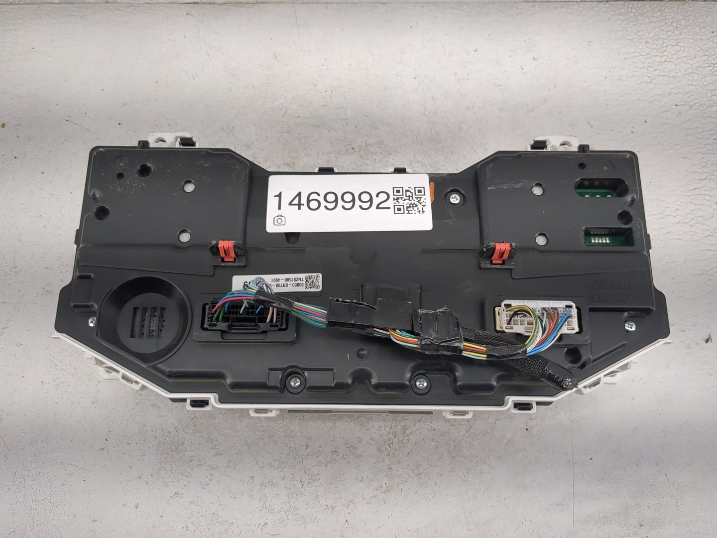 2021 Toyota Rav4 Instrument Cluster Speedometer Gauges P/N:83800-0R790-00 TN257580-4991 Miles: Fits OEM Used Auto Parts - Oe