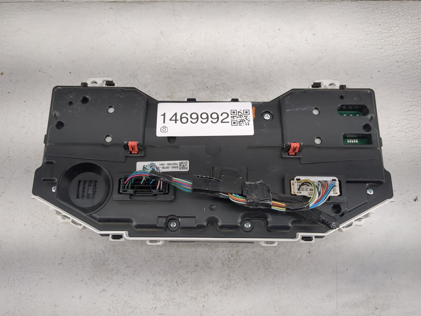 2021 Toyota Rav4 Instrument Cluster Speedometer Gauges P/N:83800-0R790-00 TN257580-4991 Miles: Fits OEM Used Auto Parts - Oe