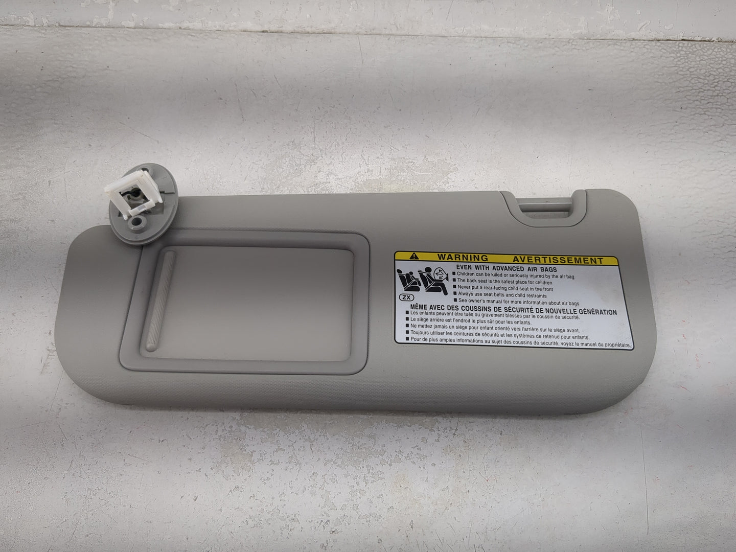 2019-2022 Toyota Rav4 Sun Visor Shade Replacement Driver Left Mirror Fits Fits 2019 2020 2021 2022 OEM Used Auto Parts - Oem