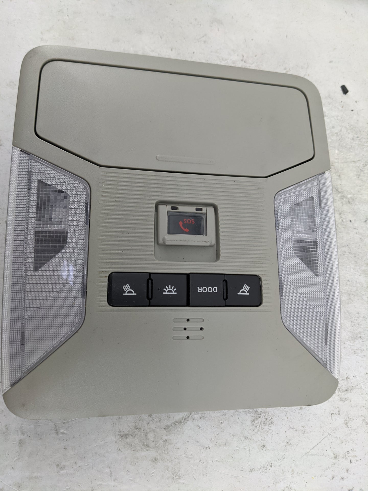 2019-2022 Toyota Rav4 Overhead Console W/rear Climate Control Gray - Oemusedautoparts1.com