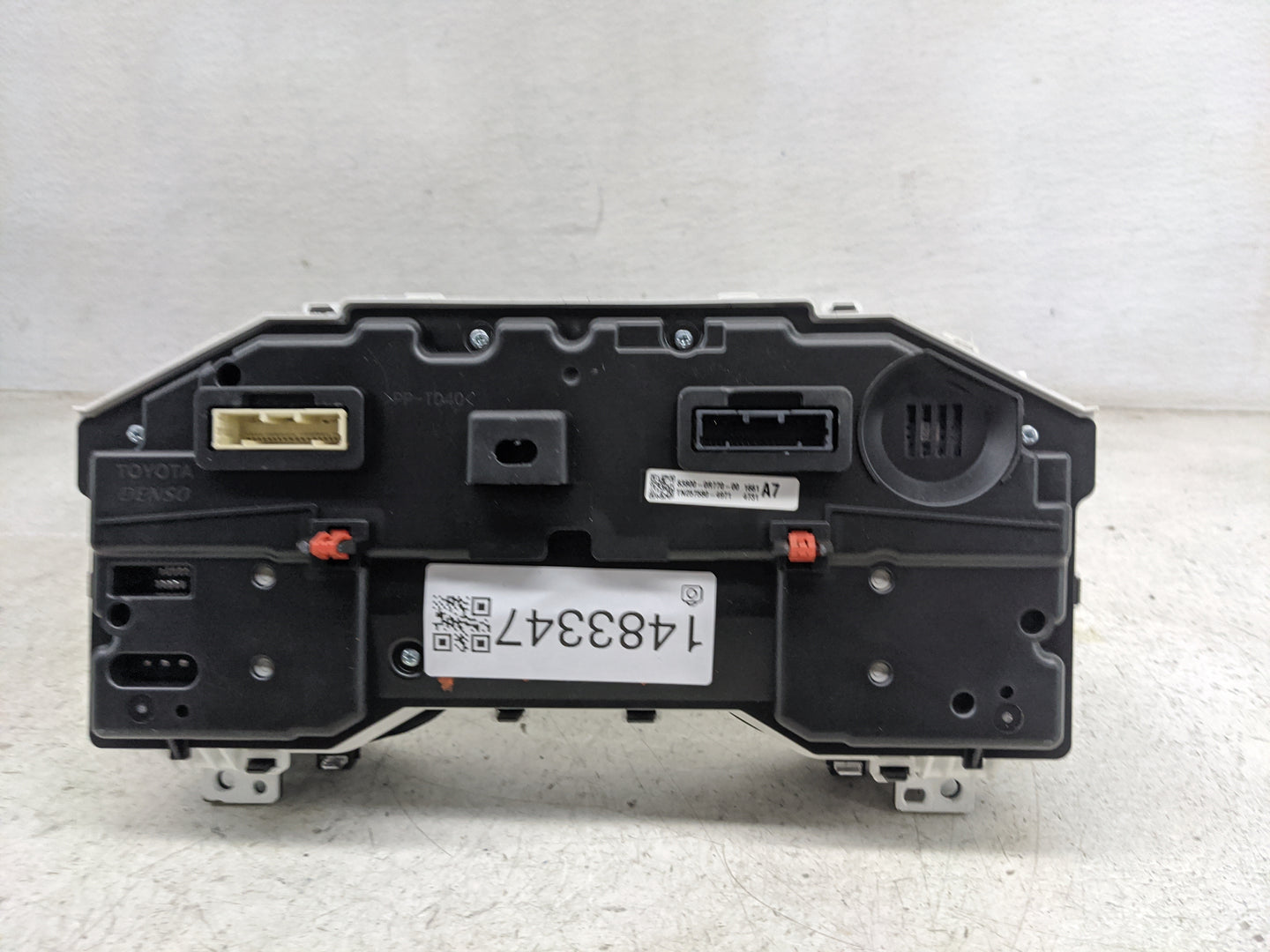2021 Toyota Rav4 Instrument Cluster Speedometer Gauges P/N:83800-0R770-00 TN257580-4971 Miles: Fits OEM Used Auto Parts - Oe