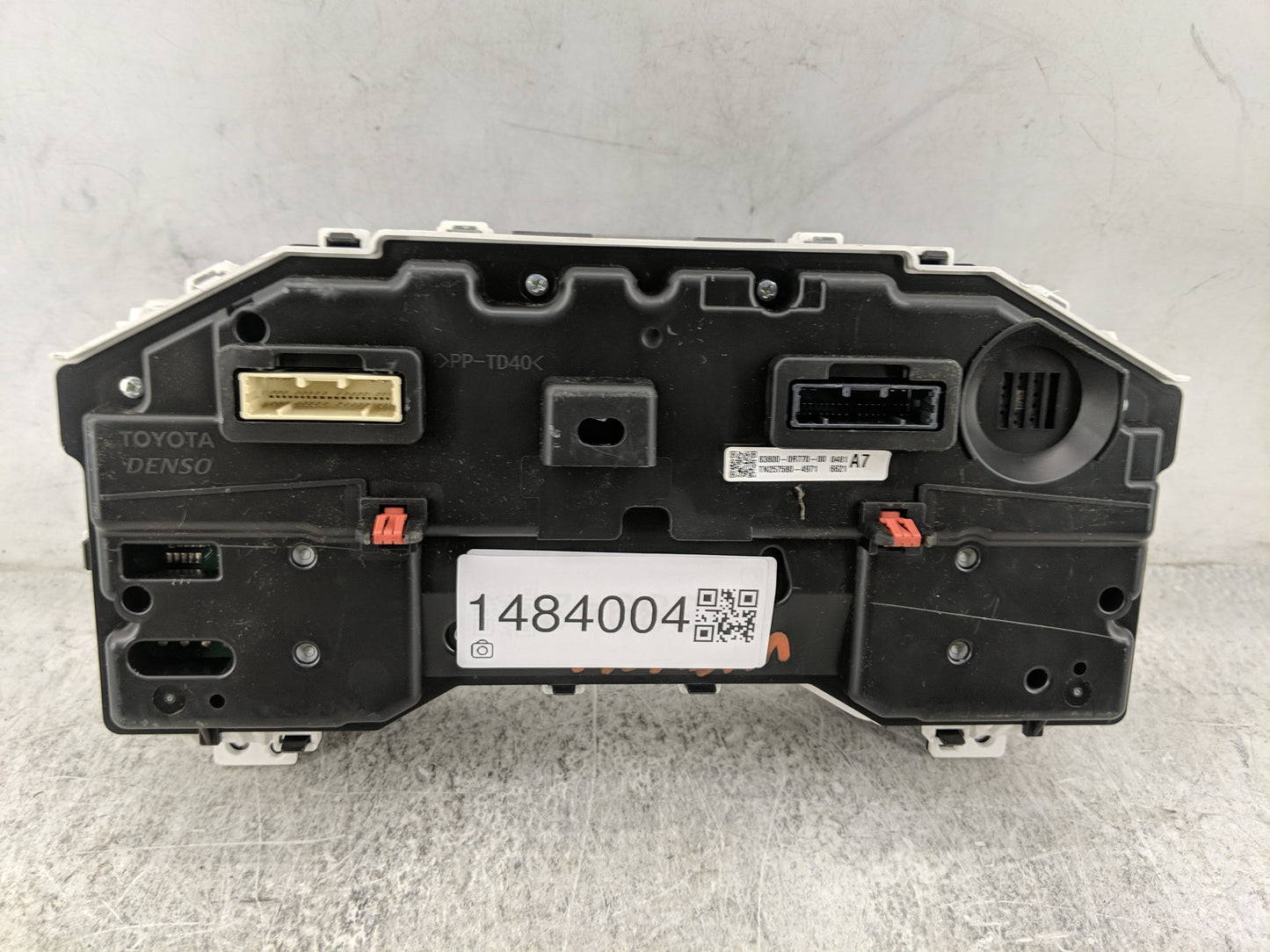2021 Toyota Rav4 Instrument Cluster Speedometer Gauges P/N:83800-0R770-00 TN257580-4971 Miles: Fits OEM Used Auto Parts - Oe