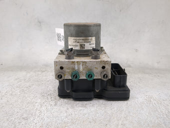 compare product 2021 Toyota Rav4 ABS Pump Control Module Replacement P/N:4504020000X0 0218165864000850, 0650557, 8432, 5538 Fits OEM Used Auto Parts