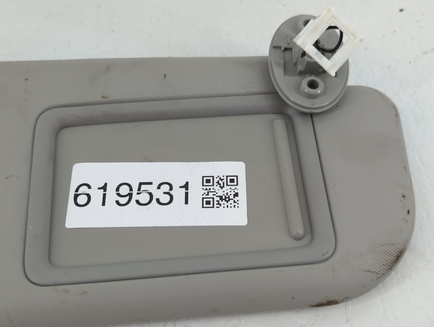 2019-2022 Toyota Rav4 Sun Visor Shade Replacement Passenger Right Mirror Fits Fits 2019 2020 2021 2022 OEM Used Auto Parts -