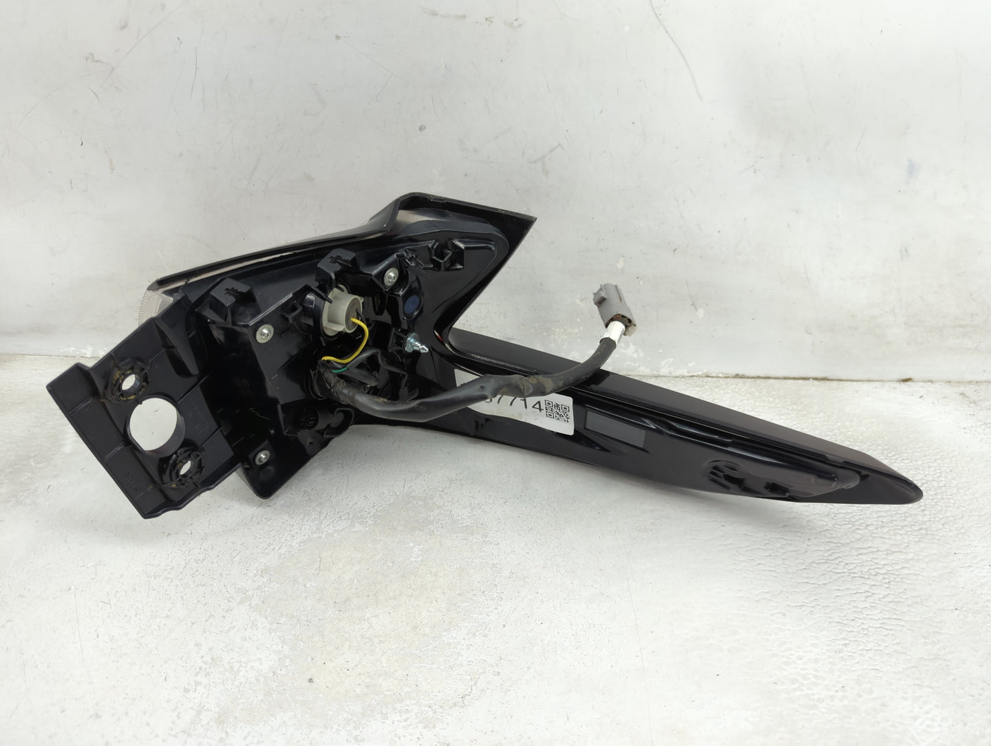2021-2022 Toyota Sienna Tail Light Assembly Passenger Right OEM Fits Fits 2021 2022 OEM Used Auto Parts - Oemusedautoparts1.