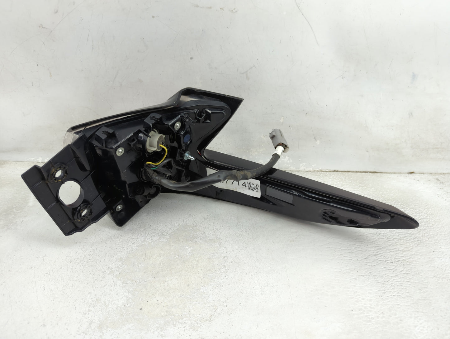 2021-2022 Toyota Sienna Tail Light Assembly Passenger Right OEM Fits Fits 2021 2022 OEM Used Auto Parts - Oemusedautoparts1.