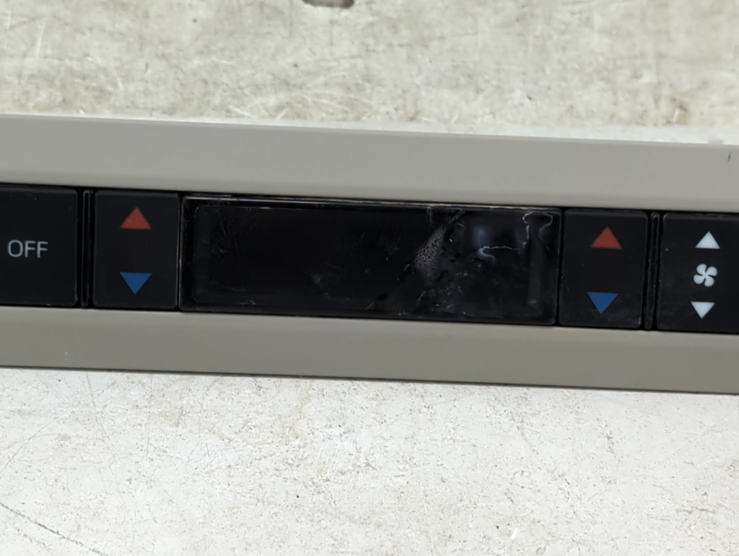 2021 Toyota Sienna Climate Control Module Temperature AC/Heater Replacement P/N:280 172F Fits OEM Used Auto Parts - Oemuseda