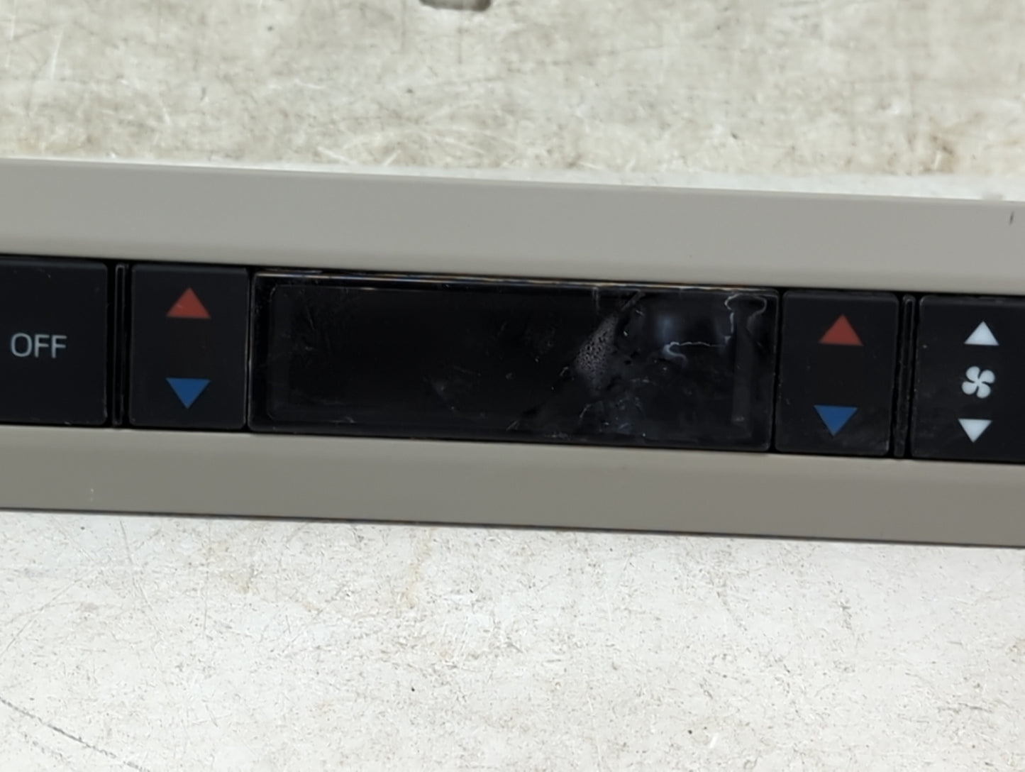 2021 Toyota Sienna Climate Control Module Temperature AC/Heater Replacement P/N:280 172F Fits OEM Used Auto Parts - Oemuseda
