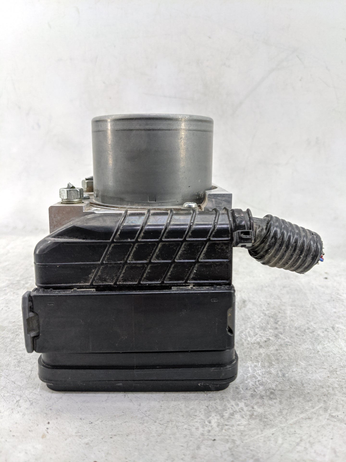 2021-2022 Toyota Sienna ABS Pump Control Module Replacement P/N:44510-45010 89541-45040, 116040-50240 Fits Fits 2021 2022 OE