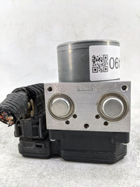 2021-2022 Toyota Sienna ABS Pump Control Module Replacement P/N:44510-45010 89541-45040, 116040-50240 Fits Fits 2021 2022 OE